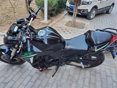 ​光影 400街车