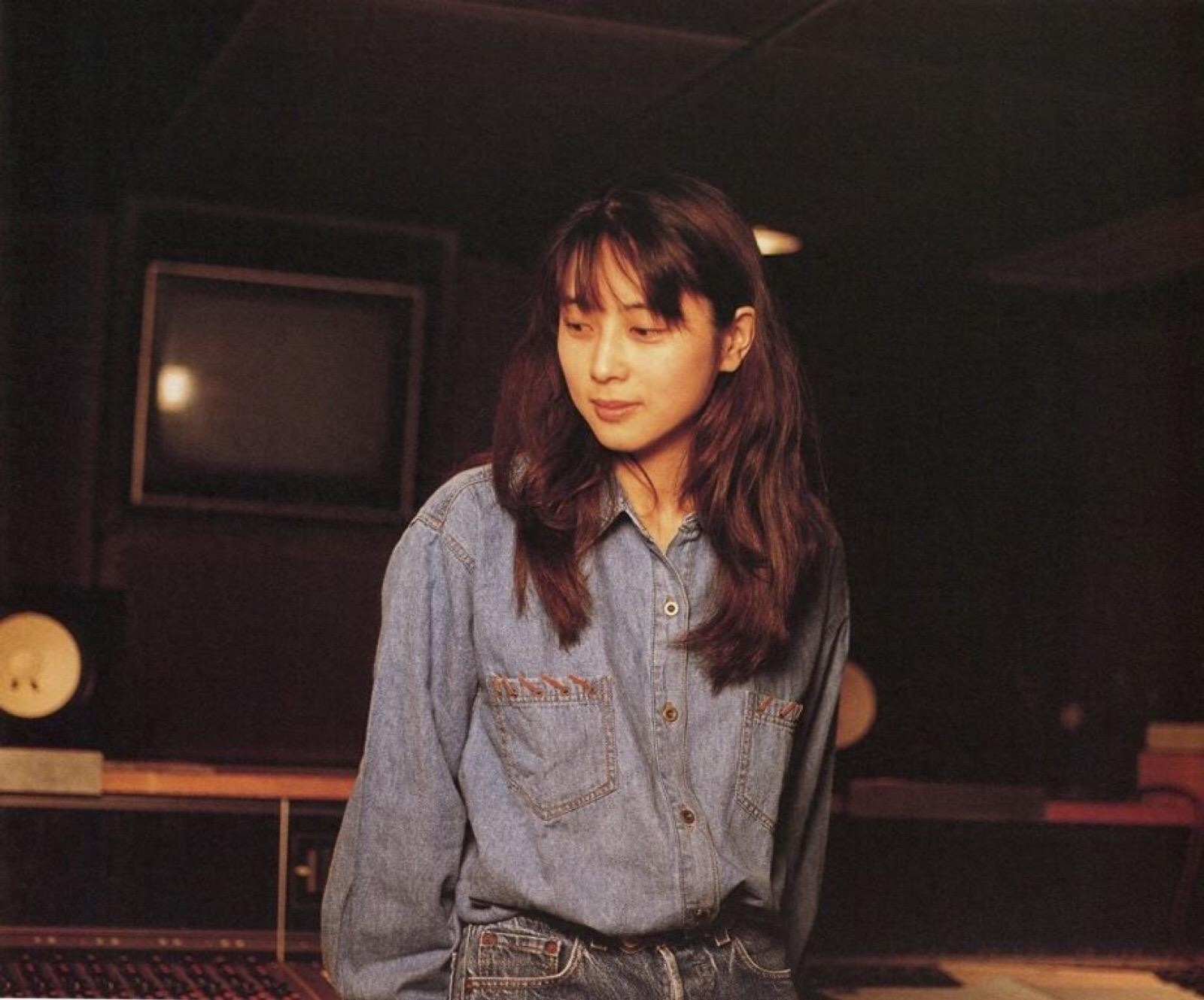 坂井泉水：拥有“世界最美侧颜”的传奇歌姬