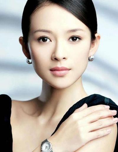 章子怡简历个人简介（章子怡简历个人简介图片大全）