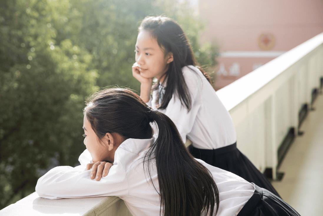 女生理科不好但是我想学理（女生高一理科差但想学理咋办）