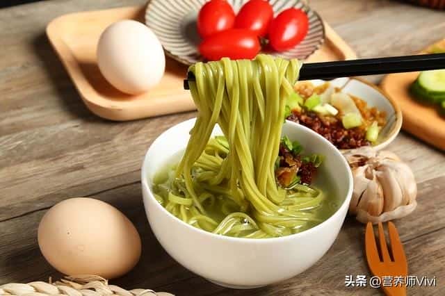 宝宝吃的意面哪个牌子好（六款宝宝面条测评）