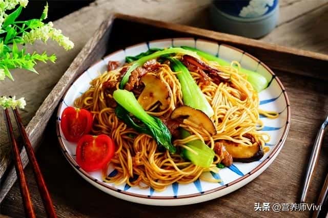 宝宝吃的意面哪个牌子好（六款宝宝面条测评）