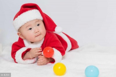 ​把宝宝包得这么“蓝廋”，你确定你会裹襁褓吗？简单六步走起