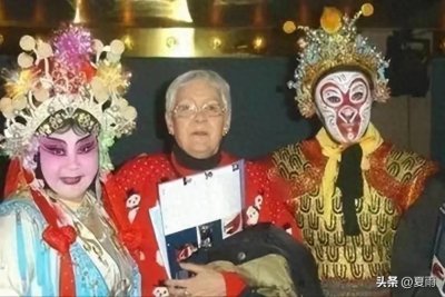 ​带领30名演员滞留美国，如今回国养老，齐淑芳想的有点多