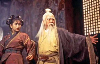 ​倚天中，郭襄曾写有遗书，张三丰看到感叹万分