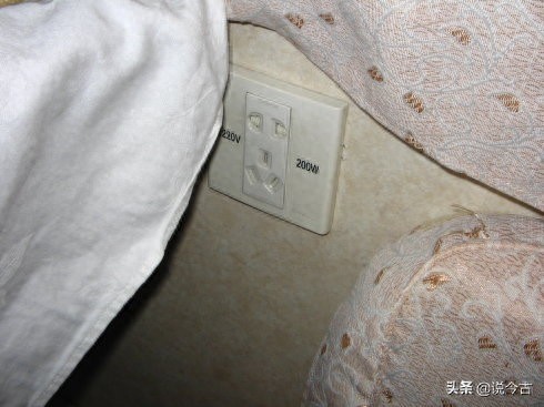 实拍列车“高级软卧”内景，票价比飞机还贵你们觉得值不值？