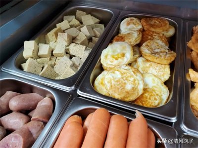 ​麻辣烫的菜品有100多种，这些有你吃过的吗？