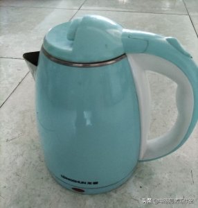 ​家用电热水壶“控温蒸汽开关”烧开不断电故障解决方法与修理图解