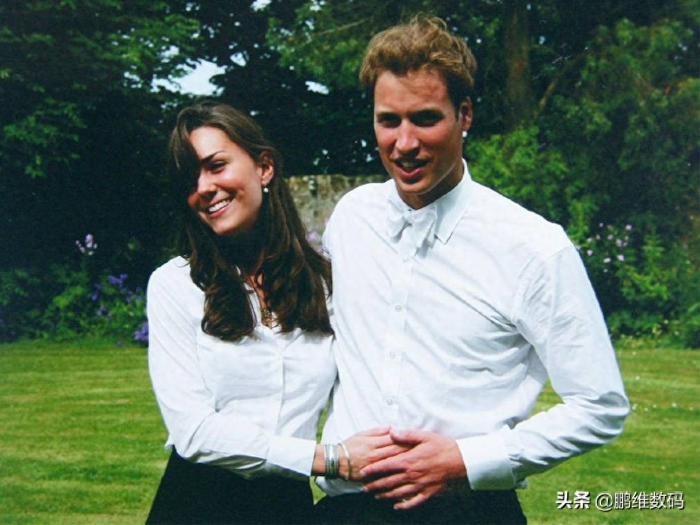 威廉王子居然也是“衬衫控”？少年时穿格纹衬衫儒雅，尽显绅士范