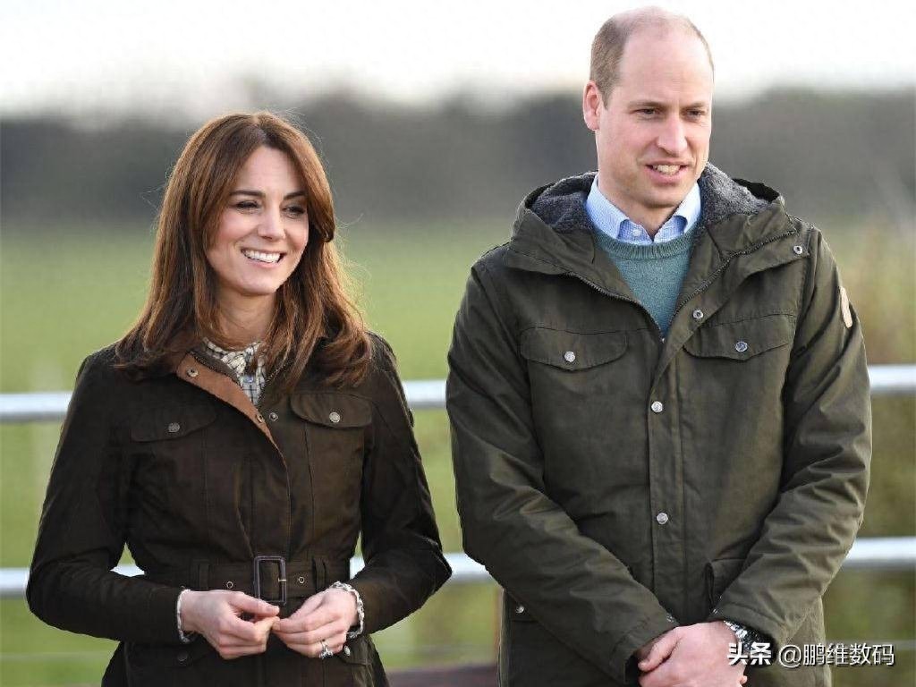 威廉王子居然也是“衬衫控”？少年时穿格纹衬衫儒雅，尽显绅士范