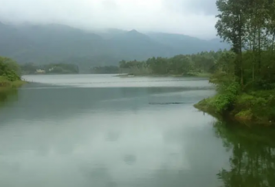 ​梦见江水
