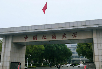 ​梦见已故亲人要送礼物