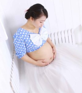 ​孕妇梦见照镜子